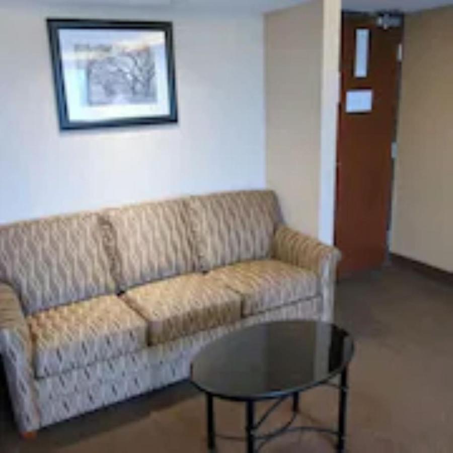 Hotel Lotus Kansas City Merriam Extérieur photo