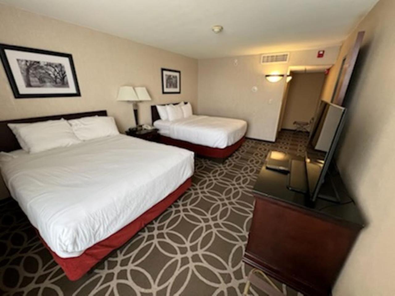 Hotel Lotus Kansas City Merriam Extérieur photo