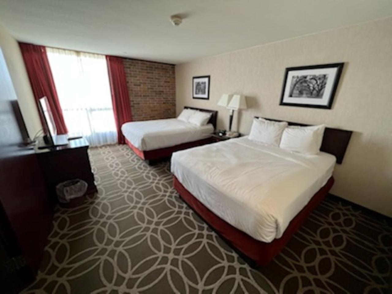 Hotel Lotus Kansas City Merriam Extérieur photo